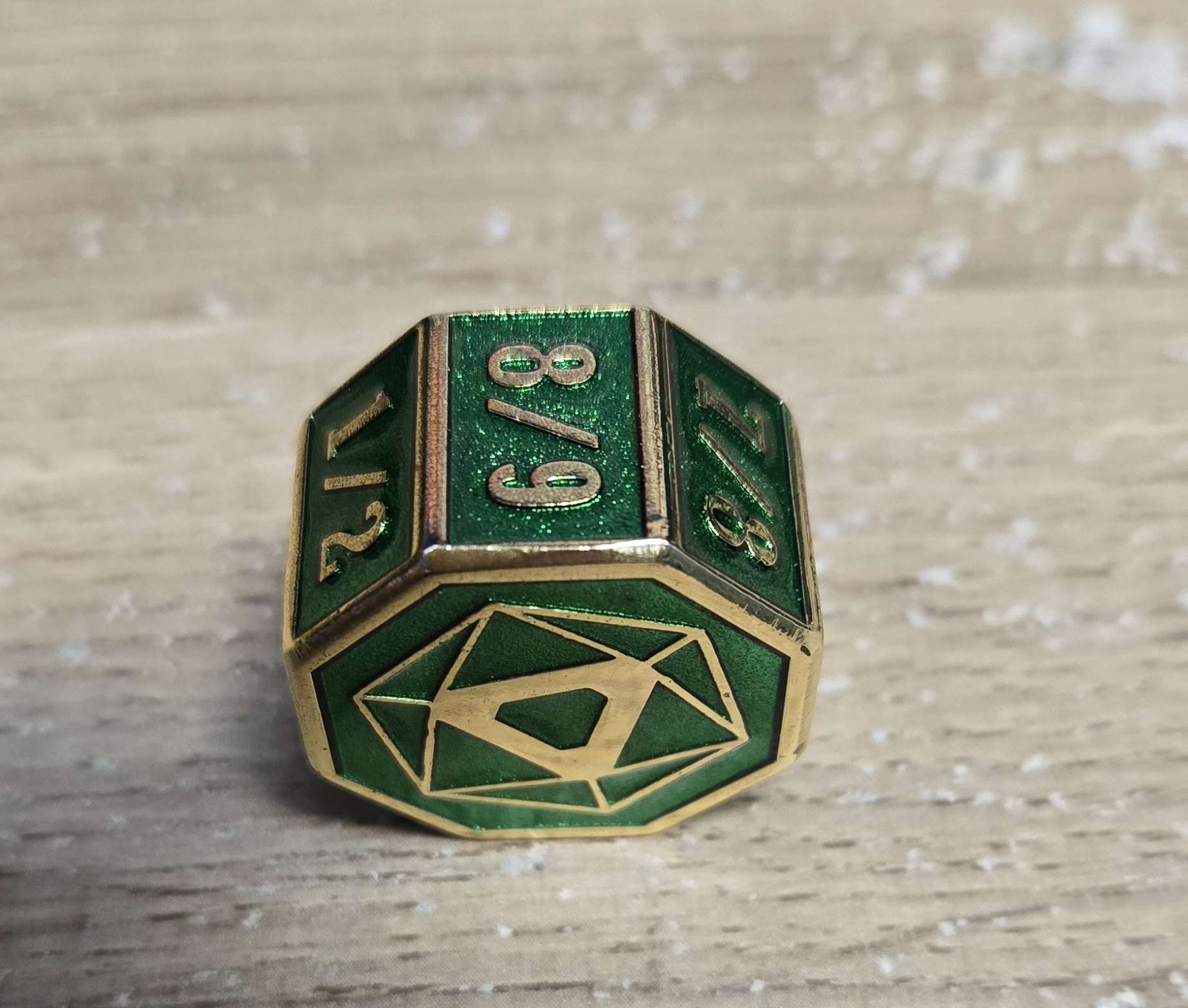 MTG Metal Tarmogoyf Power/Toughness Counter - Gold & Green | Anubis Games and Hobby