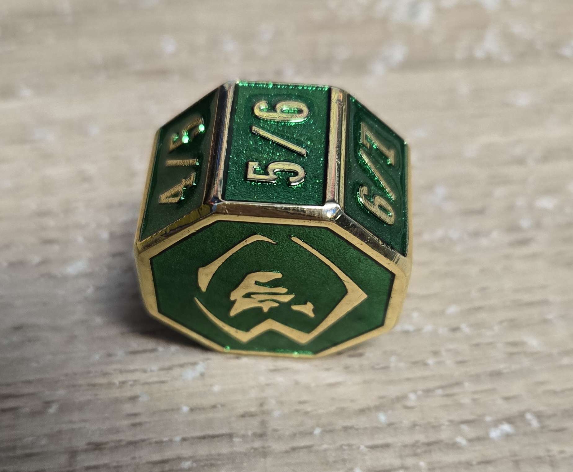 MTG Metal Tarmogoyf Power/Toughness Counter - Gold & Green | Anubis Games and Hobby