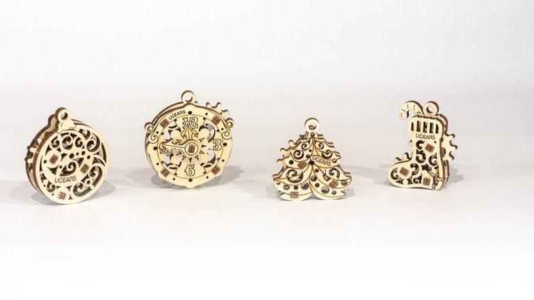 Fidgets: Happy New Gear Model Kit | Anubis Games and Hobby