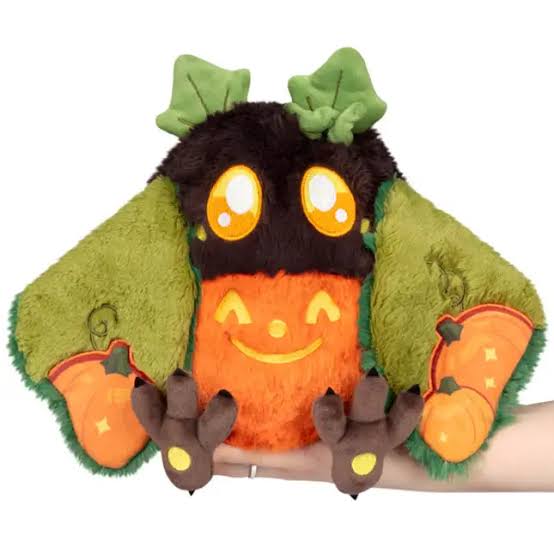 Jack O' Lantern Mothman - Mini | Anubis Games and Hobby