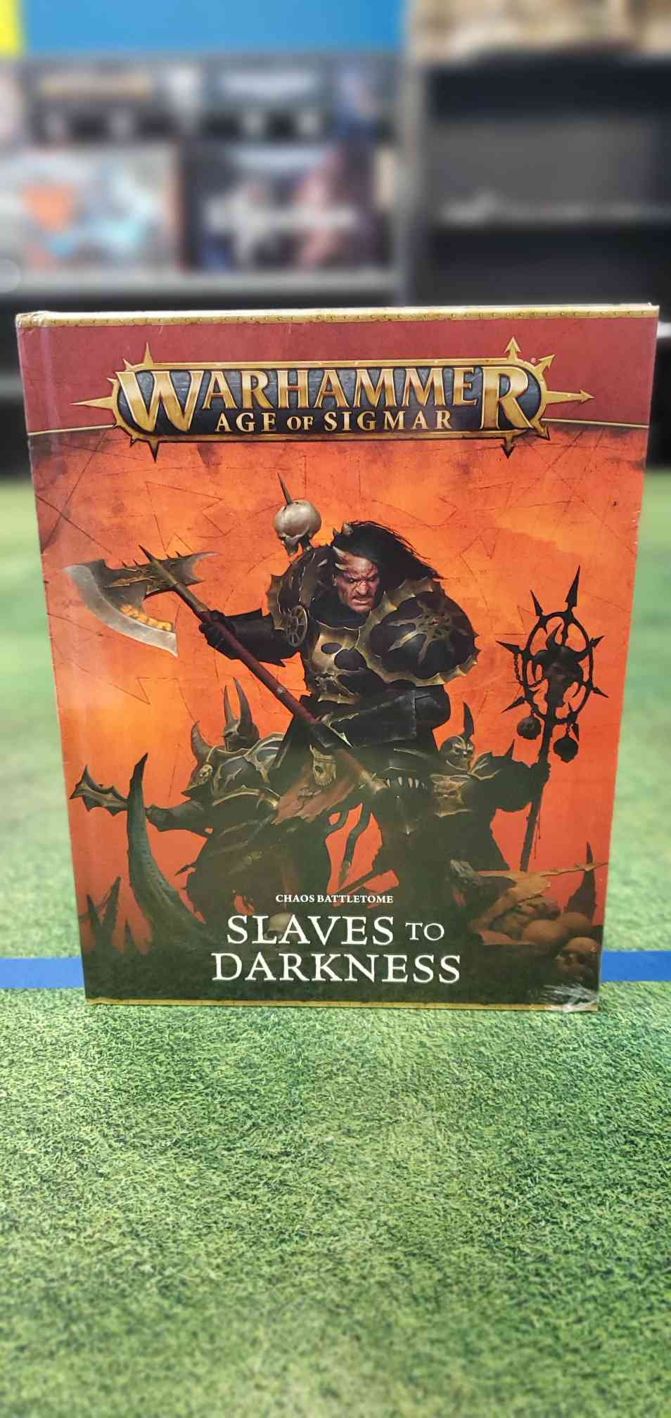 Slaves to Darkness Battletome 4th Edition | Anubis Games and Hobby