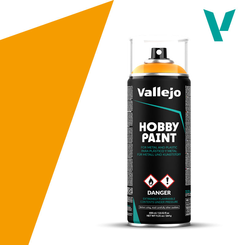 Sun Yellow Vallejo Spray (400ml) | Anubis Games and Hobby