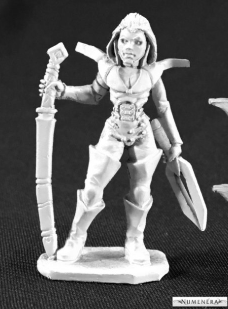 FEMALE GLAIVE W/ KATANA | Anubis Games and Hobby