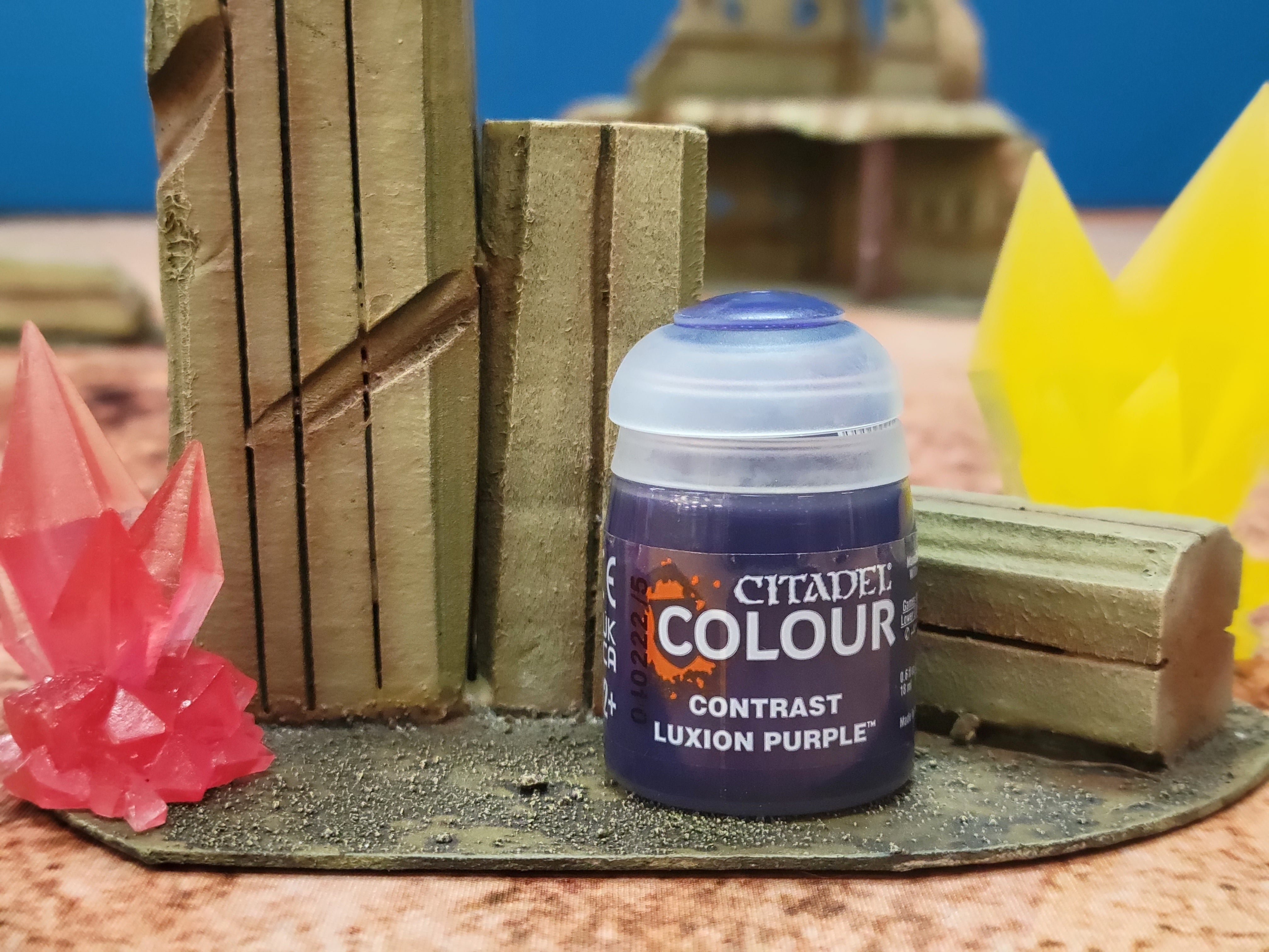 Luxion Purple - Contrast 18ml | Anubis Games and Hobby